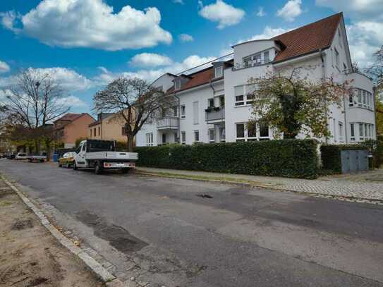 DI - leerstehende Eigentumswohnung im DG zu verkaufen ideal für Eigennutzer in Babelsberg