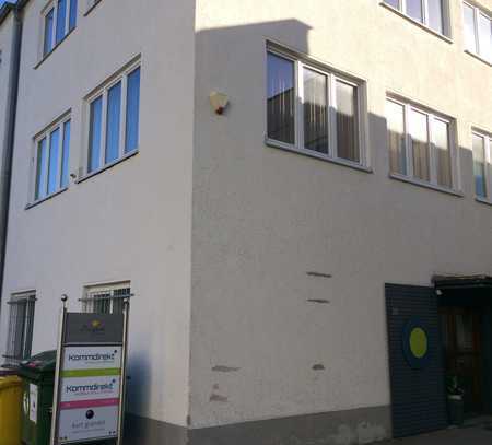 Günstiges freundliches Büro in Gewerbepark