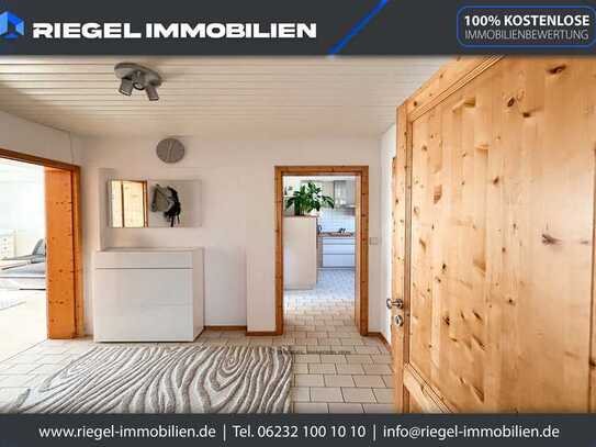 Sie hier? Wir auch! 114,06 m² Wfl., Großzügige 4-Zimmer-Wohnung mit Balkon, Gartenanteil in Top-Lage