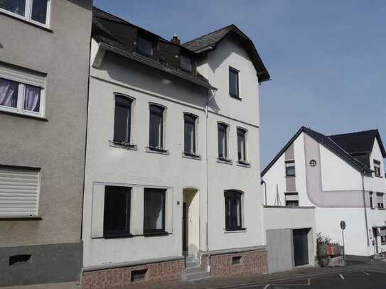 TOP-renoviertes EFH mit kleinem Apartment in Höhr-Grenzhausen