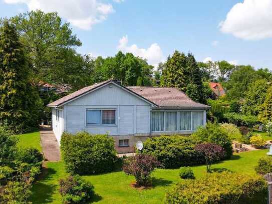 Moderner Wohnkomfort mit traumhaftem Garten in ruhiger Lage von Nieder-Moos!