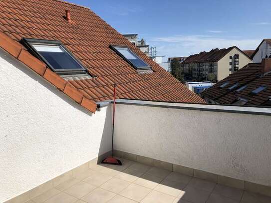 helle 2 ZKBB Wohnung in Speyer - mit Dachterrasse