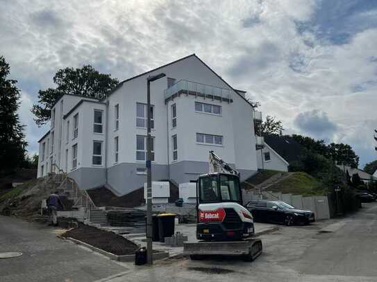 2 Zimmer Erdgeschoßwohnung mit großer Süd-West-Terrasse