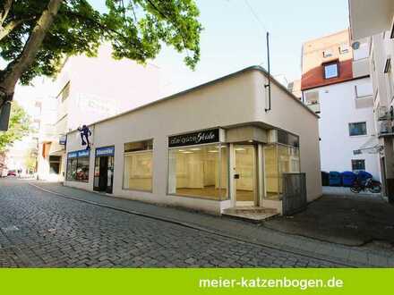Renovierte Büro- / Ladenfläche am Rathausplatz 1 Ecke Sauerstraße