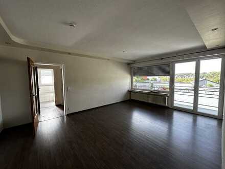 Optimal aufgeteilte 2 Zimmer Wohnung*Balkon*neue Heizung*
