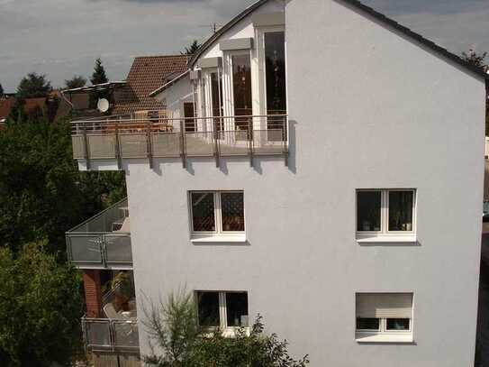 3-Zimmer-Erdgeschosswohnung mit Balkon in Griesheim