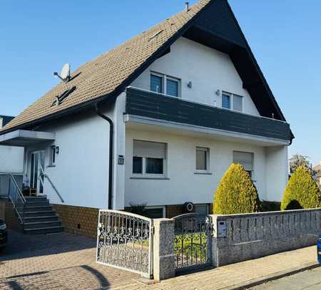 Zwei-Familienhaus in Weiterstadt mit großer, sonniger Terrasse und viel Platz für die Familie