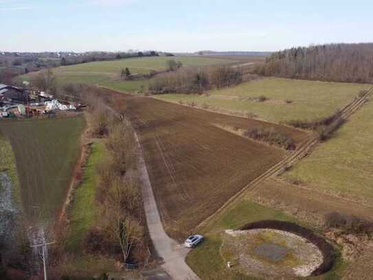 Gut andienbar! Landwirtschaftliche Fläche mit guten Bewirtschaftungsmöglichkeiten