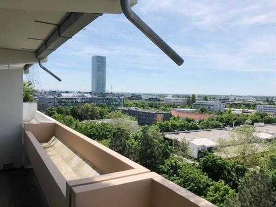 2 Zimmer Wohnung mit unvergleichlichen Ausblick in München Oly- Pressestadt zu verkaufen