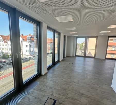 Moderne Büroflächen im architektonischen Highlight!