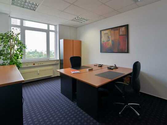Büro 17 m² + 15 m² Nebenfl. inkl. NK, und Parkpl. - für 1 - 2 AP