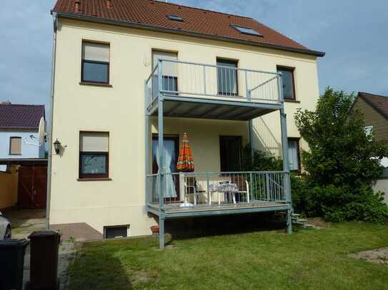 Geräumige 3-Raum-Wohnung mit Balkon und Gartenzugang in Raguhn