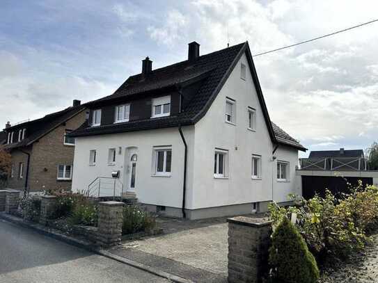 Saniertes, wunderschönes 
Einfamilienhaus mit Gartenparadies