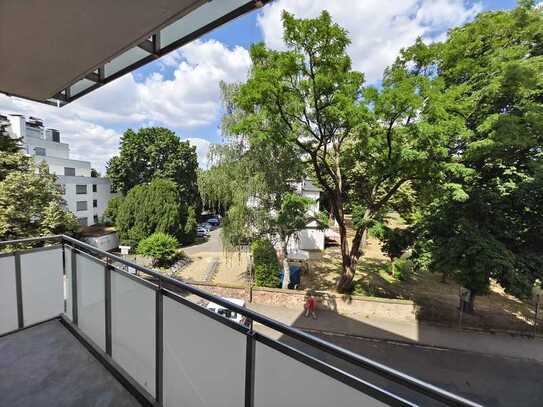 *Wohnen am Schloß* 1 Zi. Apartment mit Blick in den Olof-Palme-Garten