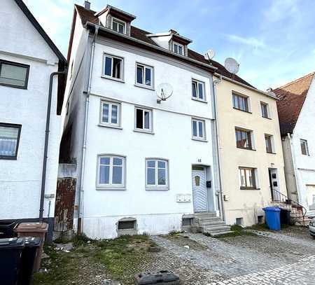 Renditestarke Kapitalanlage u. historisches Flair! Mehrfamilienhaus im Herzen von Lauingen!