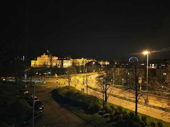 Ein voll möbliertes Apartment in bester Lage gegenüber dem barocken Schloss in Ludwigsburg.