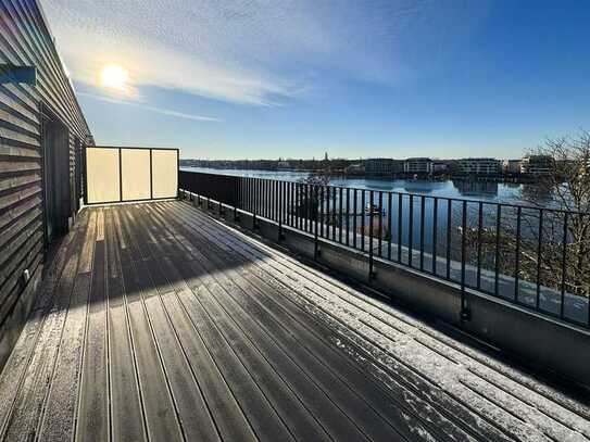 Luxuriöse Dachgeschosswohnung mit atemberaubenden Blick auf die Dahme