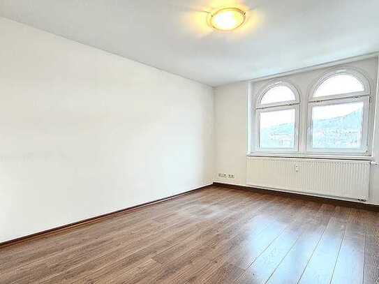 Neues Zuhause. 
Dachgeschosswohnung zum Einziehen und Wohlfühlen!
Gutschrift 500€