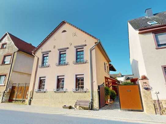 Charmante Hofreite mit Wintergarten und großer Terrasse zum Kauf in Ockenheim