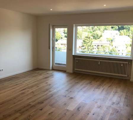 Begehrtes WG Zimmer mit eigenem Balkon in Heidelberg-Ziegelhausen