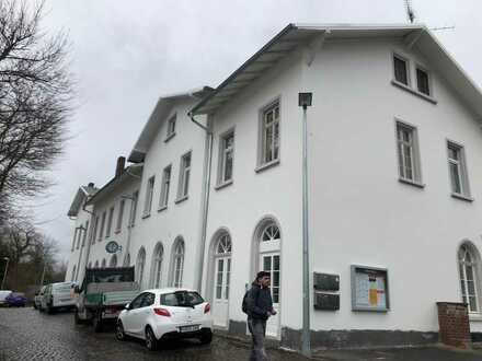 Gewerbefläche in Schierstein im Bahnhof zu vermieten!!