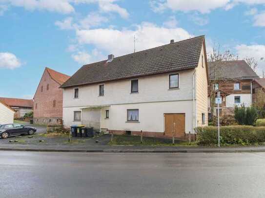 Willkommen zuhause: Einfamilienhaus mit externem Garten in naturnaher Lage