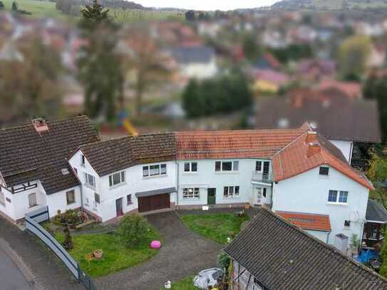 Charmanter Immobilienkomplex in Empfertshausen zum Verkauf