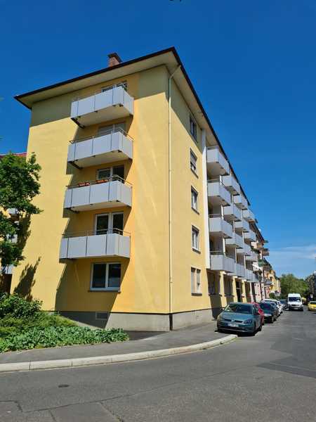                                                               Helle 3-Zimmer-Wohnung im 3. OG mit Balkon in W&uuml;rzburg-vordere Sanderau                                                       in Nikolausberg (Würzburg)