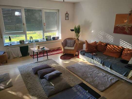 2-Zimmer-EG-Wohnung mit Balkon und Einbauküche in Rosbach vor der Höhe