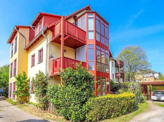+++ Rarität! - 4-Zimmer-Wohnung mit 2 Balkonen, Carport-Stellplatz und Aufzug +++