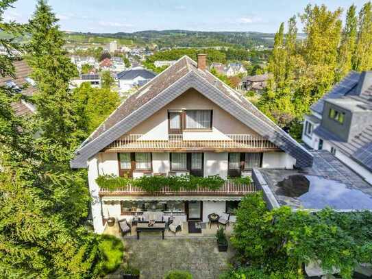 Über den Tälern von Bad Neuenahr - herrschaftliches Anwesen mit parkähnlichem Garten