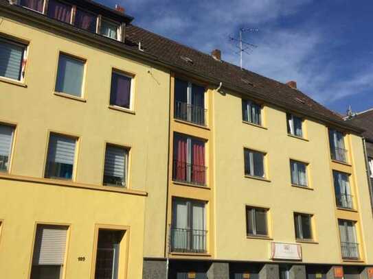 *Schöne renovierte 3-Zimmer-Wohnung in Krefeld-Zentrum*