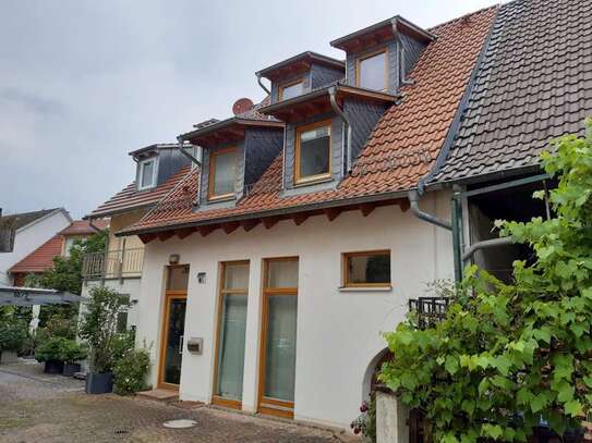 Schönes Haus mit sieben Zimmern in Heidelberg, alter Ortskern Rohrbach