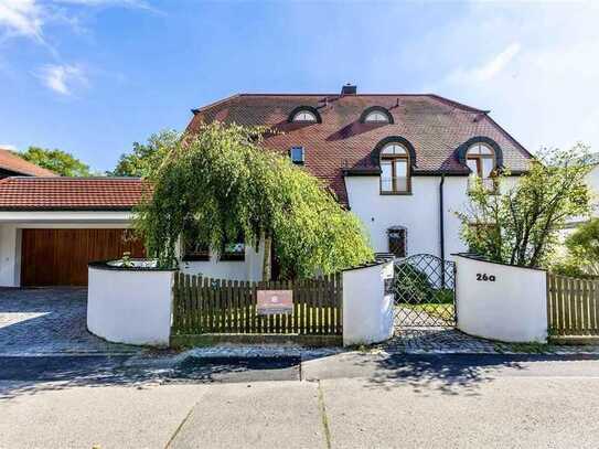 Villa in bester Lage mit großem Südgarten und viel Wohnraum!