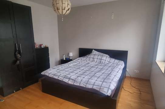 WG room in big flat in Derendorf. Spacious. Quiet neighbourhood, all amenities at your door