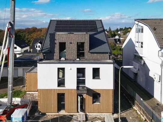 KfW 40 EE | Einzug 03/25 | Biobau | 5% AfA | Exklusive DG-Wohnung mit Terrasse & Panoramablick +++