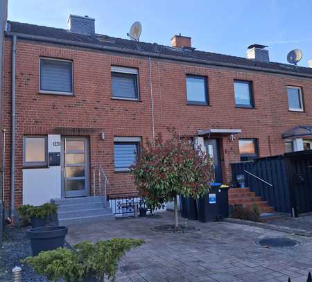 Modernisiertes MRH, 4 Zi.*Keller*Balkon*Garten*Garage