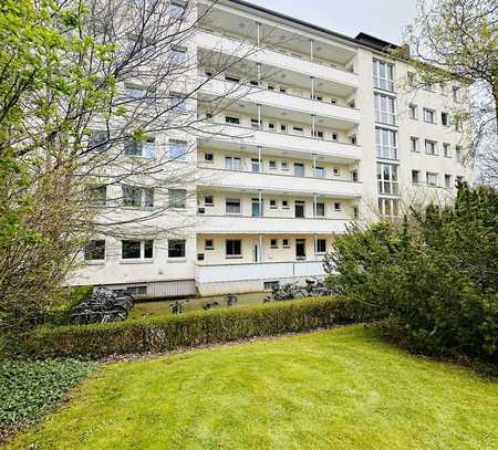 Vermiete 2,5-Zimmer-Wohnung mit Loggia in begehrter Uni- u. Förde-Nähe // Holtenauer Str., Belvedere