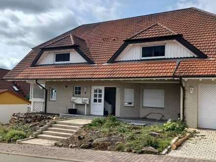 Freundliche, gepflegte 4-Zimmer-Maisonette-Wohnung in Neuweiler-Agenbach