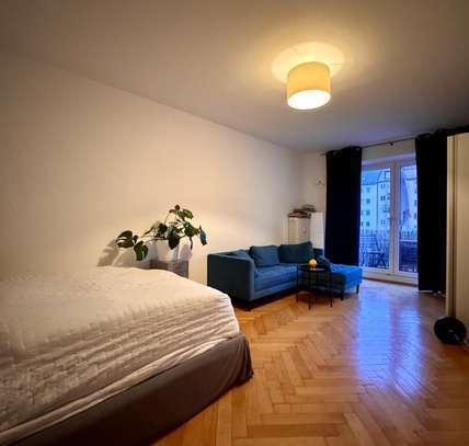 Möblierte Wohnung zur Untermiete mit Balkon / EBK in München Schwabing-West - ab März 25