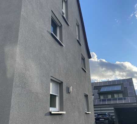 Schöne 3-Zimmer-Wohnung mit Balkon in Rückersdorf