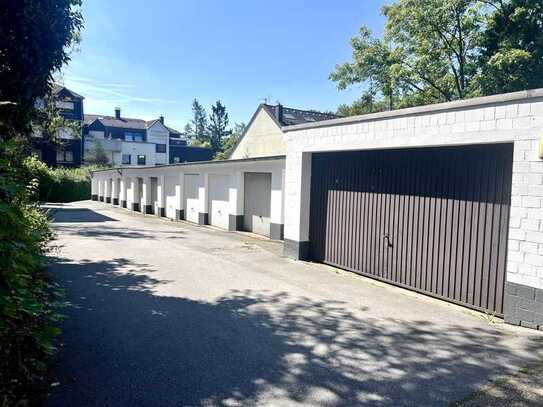 Garagenhof (18 Garagen) auf 950qm Baugrundstück in Bestlage, 1,5km vom Elberfelder Zentrum