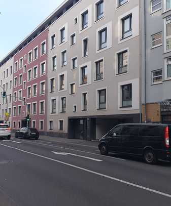 Tiefgaragenplatz in Lichtenberg für alle Fahrzeugtypen