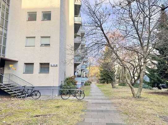 Bezugsfreie Wohnung mit Sonnenbalkon nahe TU Berlin