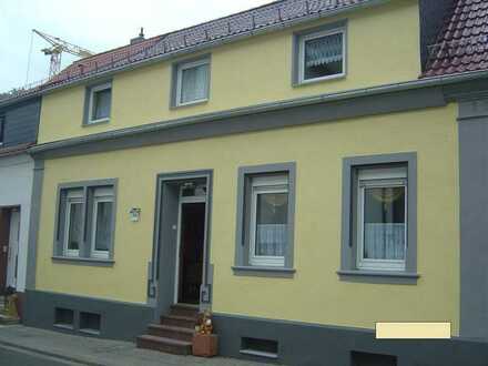 Schönes 8-Zimmer-Haus in Kaiserslautern Hohenecken