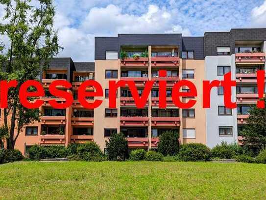 Reserviert !! geräumige 3 Zimmer Eigentumswohnung in Nürnberg Nord im Grünen, Thon, Wetzendorf