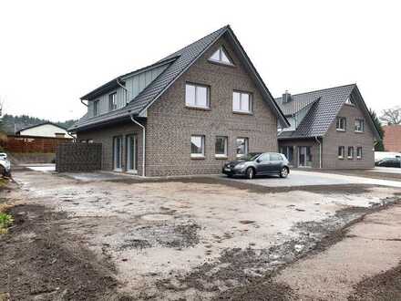 Neuwertige 4-Zimmer-Doppelhaushälfte in Seevetal-Helmstorf