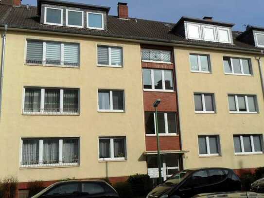 2-3 Raum ETW mit Balkon u. opt. Garage in guter, ruhiger Lage, E..-Südostviertel