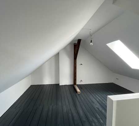 Charmante Maisonette Wohnung mit Ausgebautem Spitzboden in Dortmund