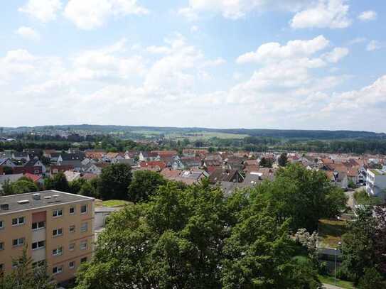 3 Zi. Wohnung mit Ausblick